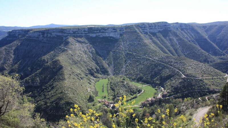 Le Cirque de Navacelles : Capturer la Beauté d’un Paysage Intemporel